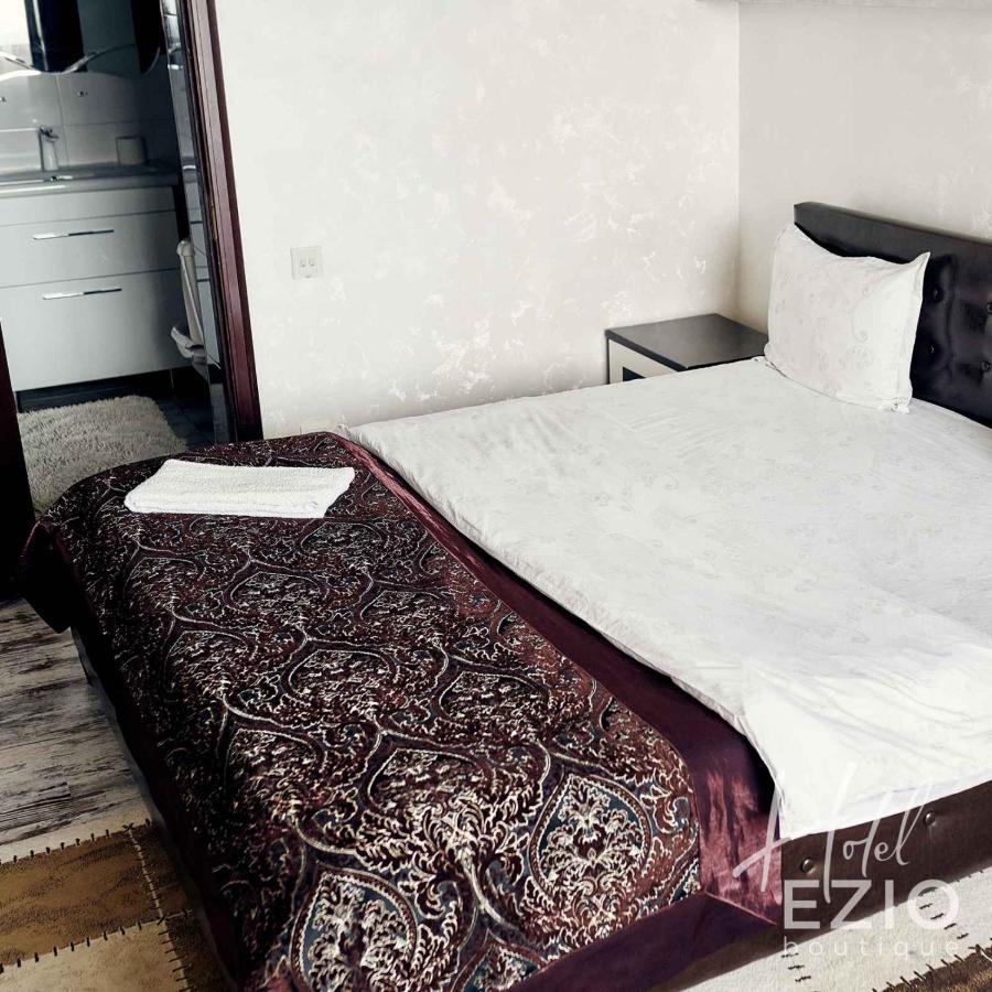 Hotel Ezio 키시나우 외부 사진